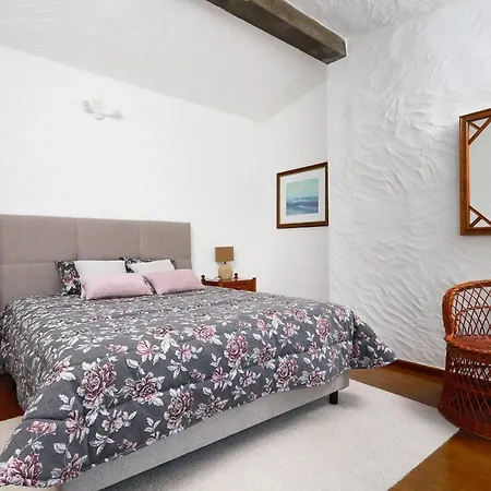 Вилла Sitio Do Louro