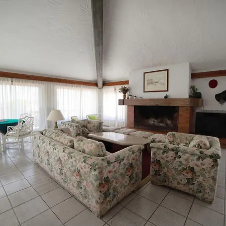 Sitio Do Louro * Сан-Мартинью-ду-Порту