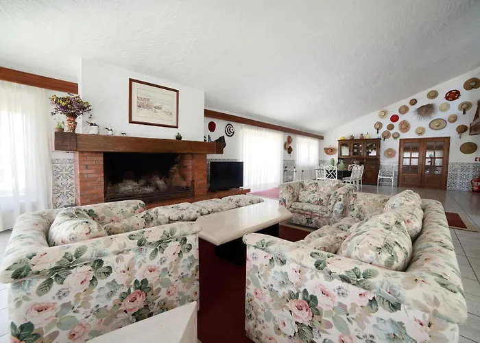 فيلة Sitio Do Louro